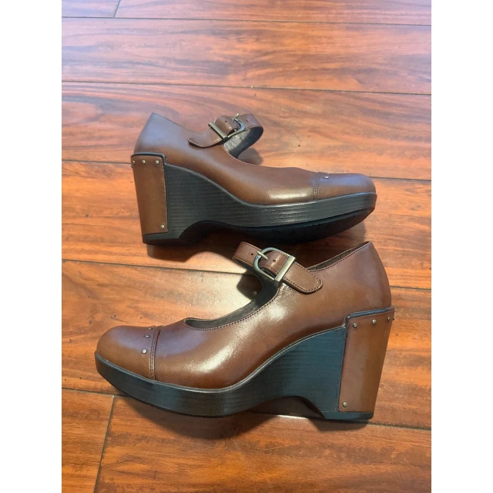 Dansko Brown Leather Studded Mary Jane Wedge Heels EU 38 US 7.5-8